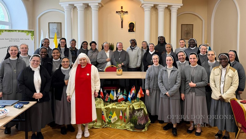 Polonia – Conclusa a Zduńska Wola l'Assemblea Generale di Verifica delle Piccole Suore Missionarie della Carità -  31433