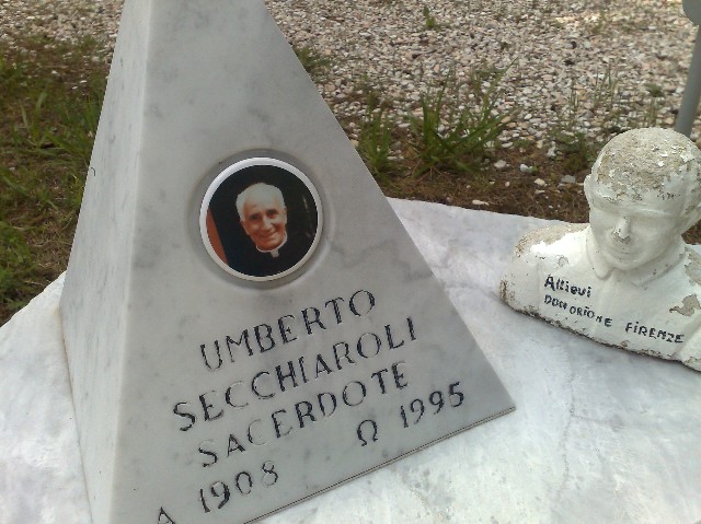 Sac. SECCHIAROLI Umberto -  1107